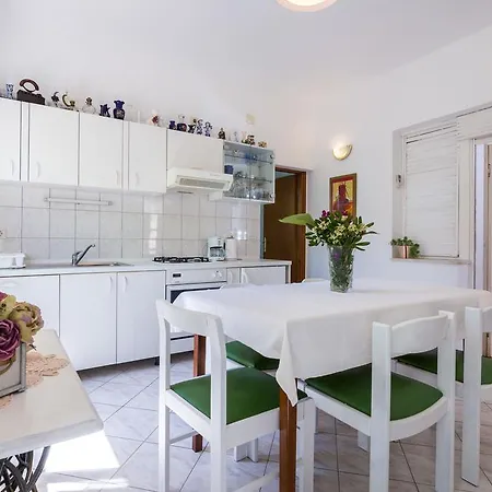 Apartment Coce