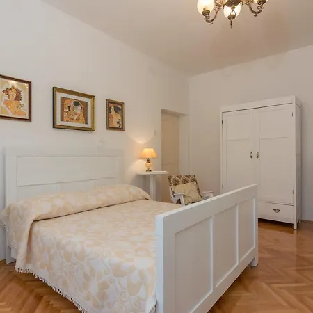 Appartamento Coce Traù